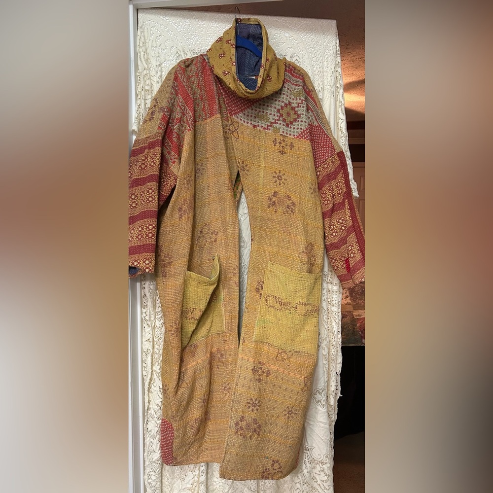 Kantha Bae Cowl Split Pullover - Picture 2 of 6